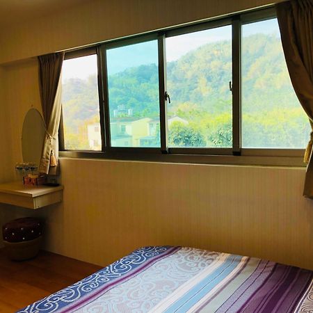 Chong Er Ya She Homestay Jiji Room photo